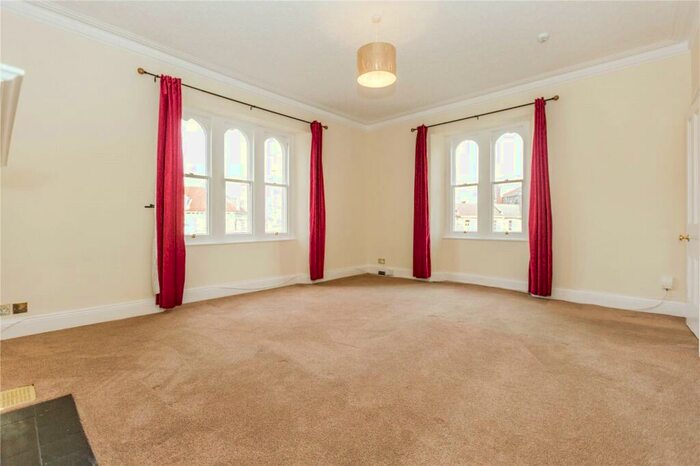 3 Bedroom Apartment To Rent In Warwick Road, Redland, Bristol, BS6