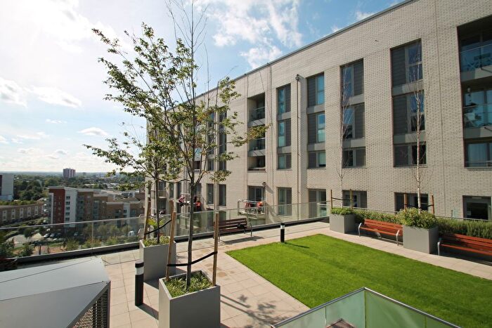 2 Bedroom Flat To Rent In Venice Corte, London, SE13