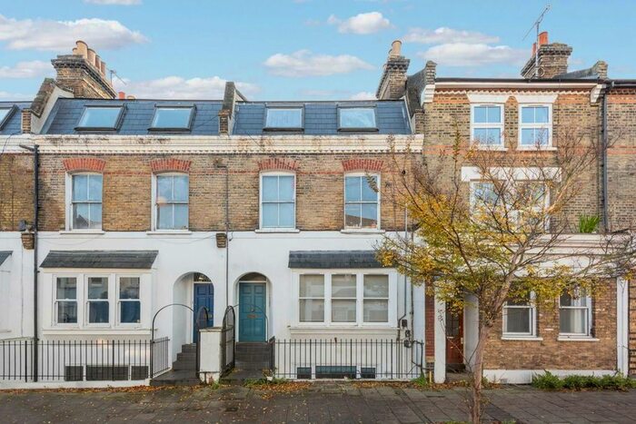 1 Bedroom Flat To Rent In Landor Road, London, SW9