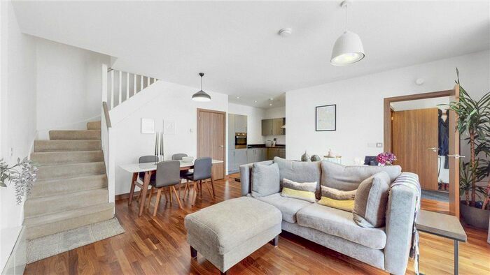 3 Bedroom Flat To Rent In Christchurch Way, London, SE10