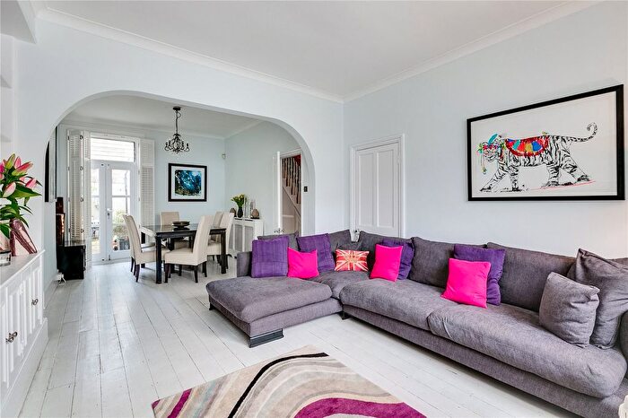 4 Bedroom Terraced House To Rent In Colehill Lane, London, SW6