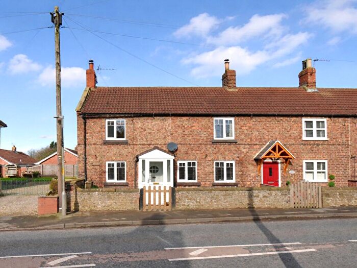 3 Bedroom End Of Terrace House For Sale In Orchard Place, Morton On Swale, Northallerton, North Yorkshire, DL7