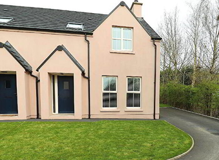 3 Bedroom Semi-Detached House For Sale In Fortview, Dungannon, BT71
