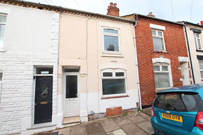 2 Bedroom Terraced House To Rent In Lower Hester Street, Northampton, NN2