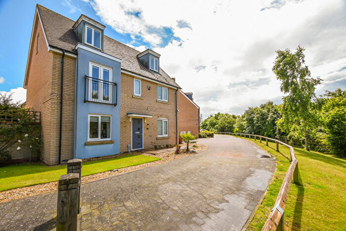 5 Bedroom Detached House For Sale In Daffodil Close, Eynesbury, PE19