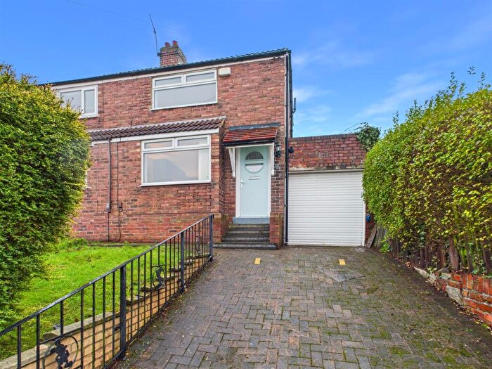 2 Bedroom Semi Detached House For Sale In Woodburn Gardens, Lobley Hill, Gateshead, NE11