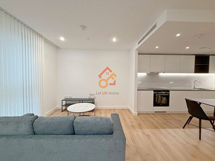 1 Bedroom Flat To Rent In One Thames Quay, Marsh Wall, London, E14
