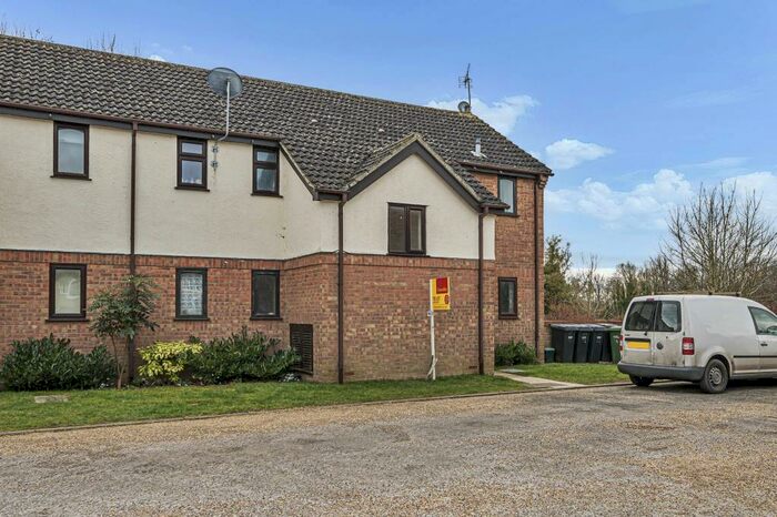 Apartment To Rent In Berinsfield, South Oxfordshire, OX10