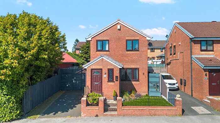 3 Bedroom Detached House For Sale In Kingsdown Road, Abram, WN2