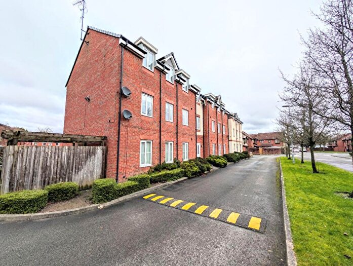 2 Bedroom Apartment For Sale In Apartment, Barbury Court, Russell Street, Farnworth, Bolton, BL4