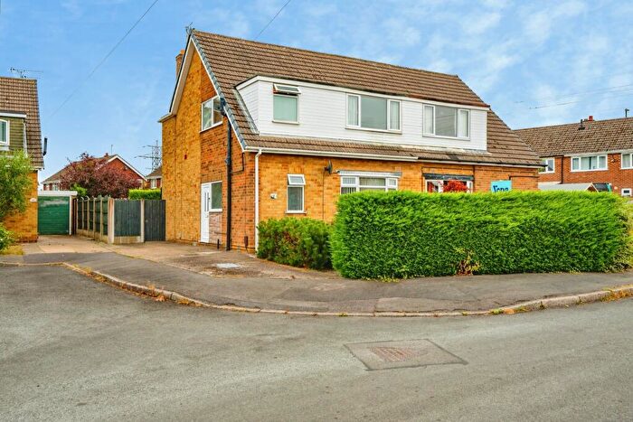 3 Bedroom Semi-Detached House For Sale In Fellside, Derby, DE21
