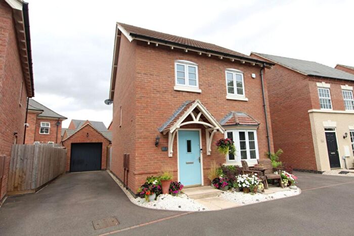 3 Bedroom Detached House For Sale In Chandler Drive, Gilmorton, LE17