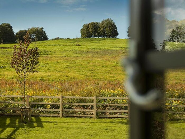 4 Bedroom Detached House For Sale In The Stables, Chipping Campden, GL55