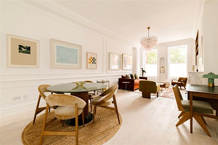 1 Bedroom Flat To Rent In Pont Street, London, SW1X
