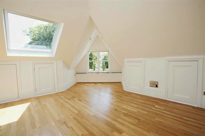 2 Bedroom Flat To Rent In Wilbury Avenue, Hove, BN3