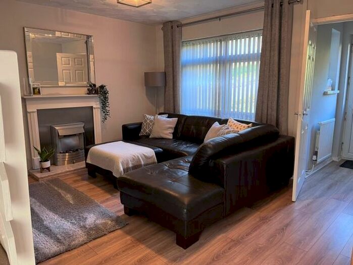 3 Bedroom Property To Rent In Denbigh Crescent, Ynysforgan SA6