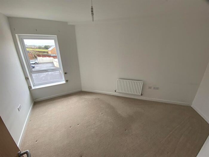 1 Bedroom Flat To Rent In Okehampton, EX20
