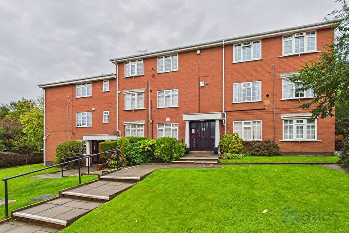 1 Bedroom Flat For Sale In James Road, Woolton, L25