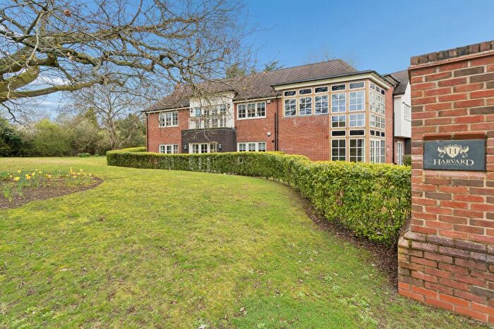 2 Bedroom Flat For Sale In Brayfield Lane, Chalfont St Giles, HP8