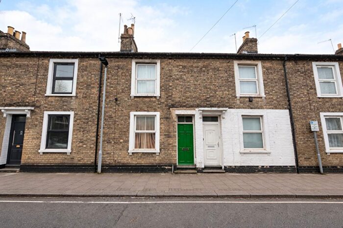 2 Bedroom Terraced House To Rent In Commercial Road, Bedford, MK40