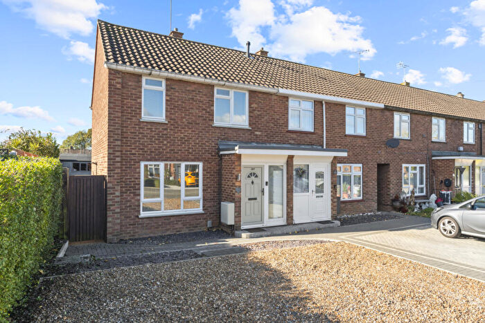 2 Bedroom End Of Terrace House For Sale In Potters Field, Harlow, Essex, CM17