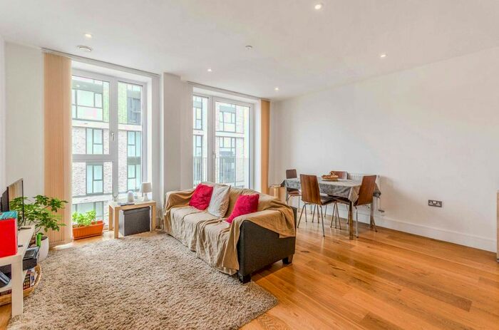 1 Bedroom Flat To Rent In Thanet Tower, Canning Town, London, E16