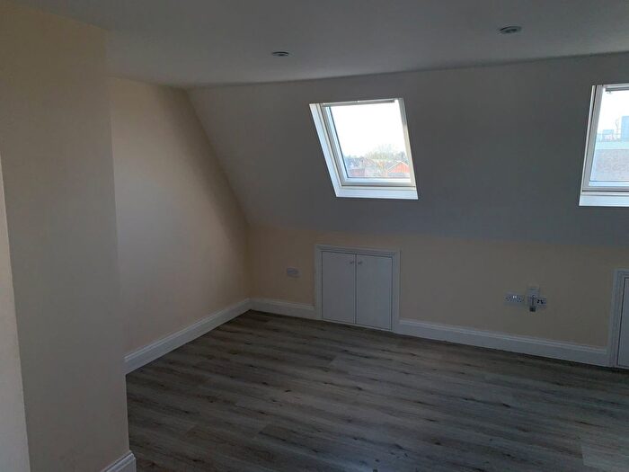 Studio To Rent In Shenley Road, Borehamwood, WD6