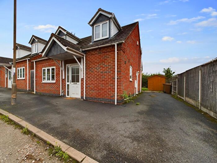 2 Bedroom Detached House To Rent In The Ropewalk, Walton-On-Trent, Swadlincote, Derbyshire, DE12