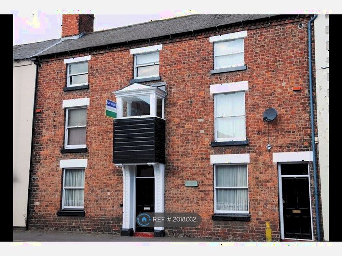1 Bedroom Flat To Rent In Beaconsfield House, Ellesmere, SY12