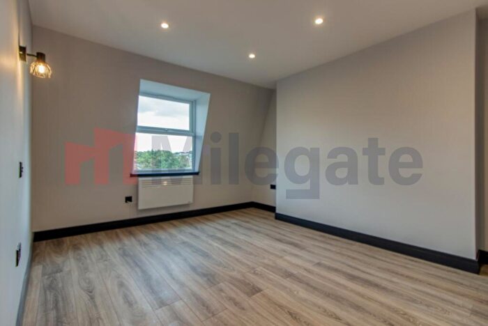 Studio To Rent In Denmark Hill, London, SE5