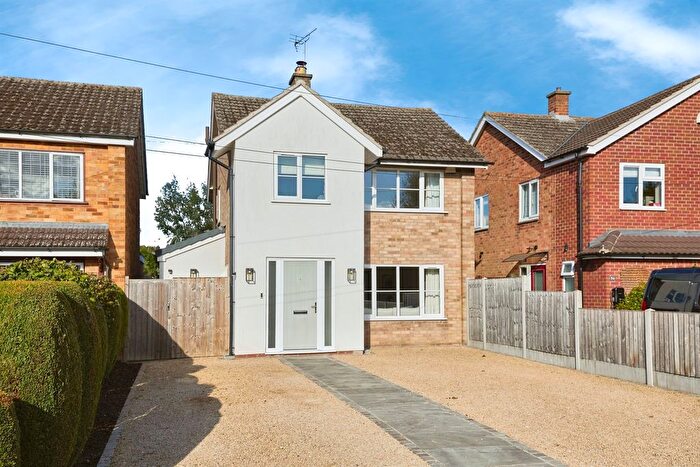 3 Bedroom Detached House For Sale In Captains Lane, Barton Under Needwood, Burton-On-Trent, DE13