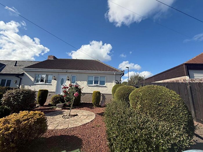 3 Bedroom Semi-Detached Bungalow For Sale In Dunelm Road, Hetton-le-Hole, Houghton Le Spring, Tyne And Wear, DH5