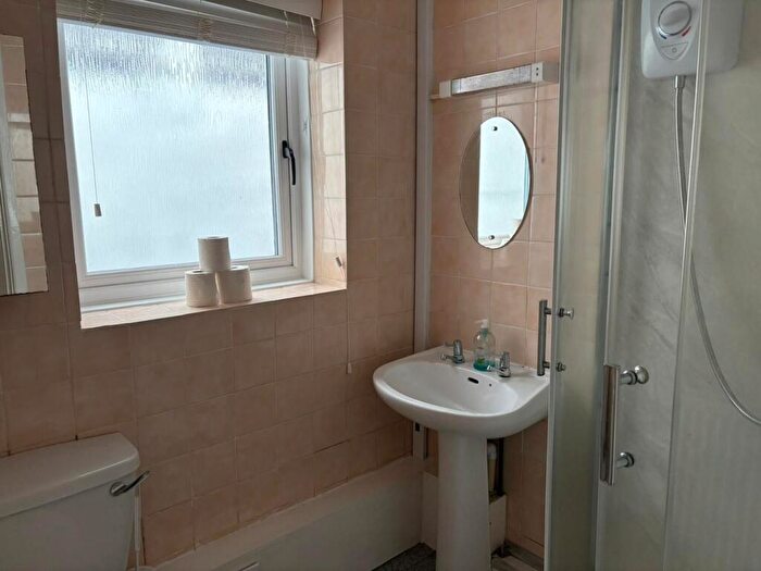 2 Bedroom Cottage For Sale In Wookey Hole, Wells, BA5