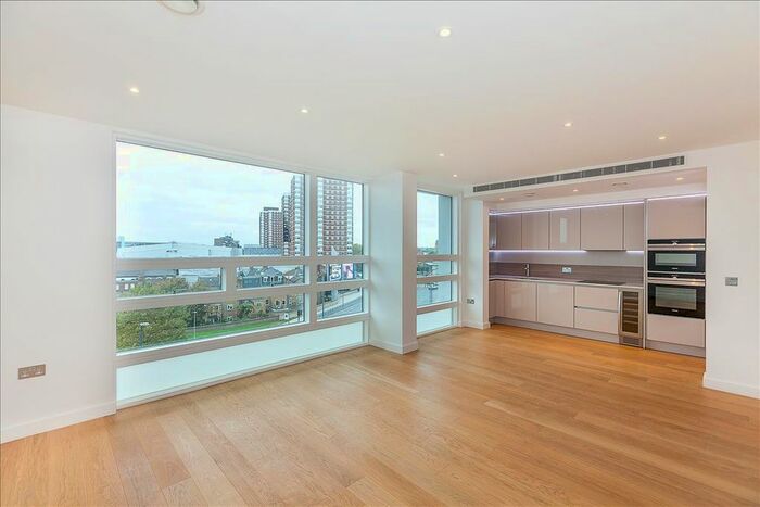2 Bedroom Flat To Rent In Holland Park Avenue, London, W11