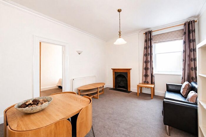 2 Bedroom Flat To Rent In Chiltern Street, Marylebone, Marylebone, W1U