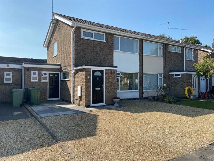 3 Bedroom Semi-Detached House To Rent In Lindsey Road, Uffington, Stamford, PE9