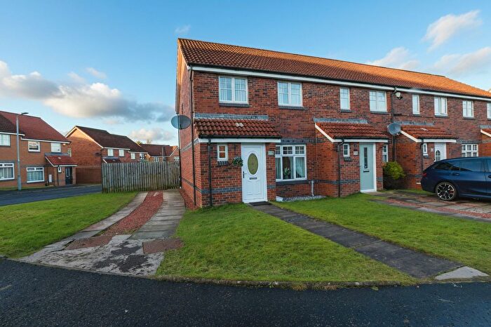 3 Bedroom End Terrace House For Sale In Lammermuir Way, Chapelhall, ML6