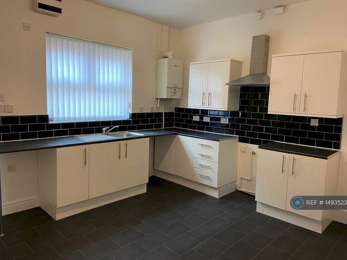 3 Bedroom End Of Terrace House To Rent In Faraday Street, Liverpool, L5