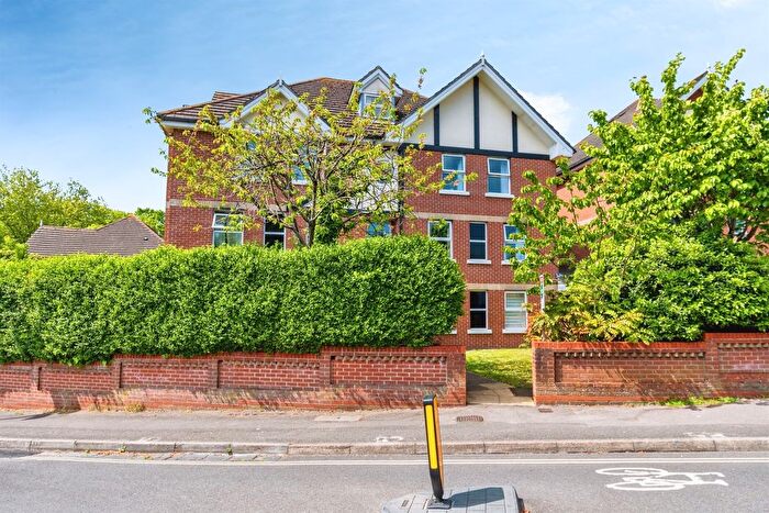 2 Bedroom Flat For Sale In Westridge Road, Southampton, SO17