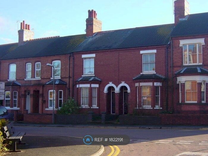 1 Bedroom Flat To Rent In Wolverton, Milton Keynes, MK12