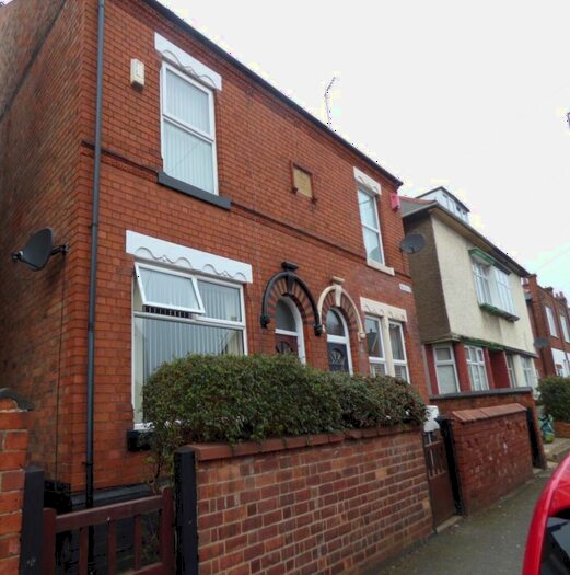3 Bedroom Semi-Detached House To Rent In College Street, Long Eaton, NG10