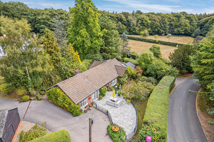 4 Bedroom Bungalow For Sale In Parslows Hillock, Princes Risborough, Buckinghamshire, HP27