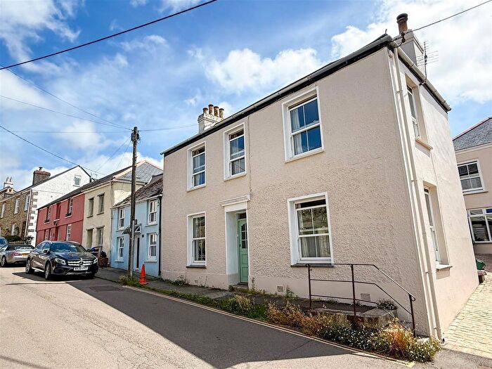 3 Bedroom End Of Terrace House For Sale In Lemon Hill, Mylor Bridge, Falmouth, TR11
