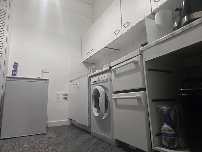 Studio To Rent In Barras Lane, Coventry, West Midlands, CV1