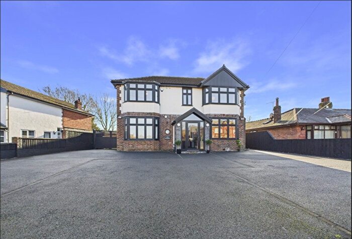 5 Bedroom Detached House For Sale In Hoyles Lane, Cottam, PR4