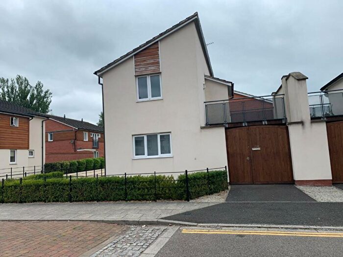 2 Bedroom Semi-Detached House To Rent In Watkin Road, Leicester, LE2