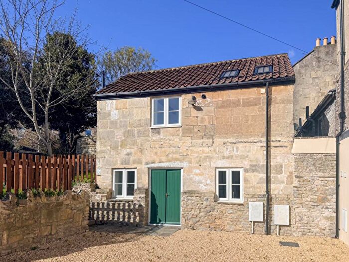 2 Bedroom Detached House For Sale In The Barn, Park Lane, Bath, BA1