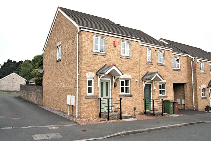 2 Bedroom End Of Terrace House To Rent In Aberdeen Avenue, Plymouth, PL5