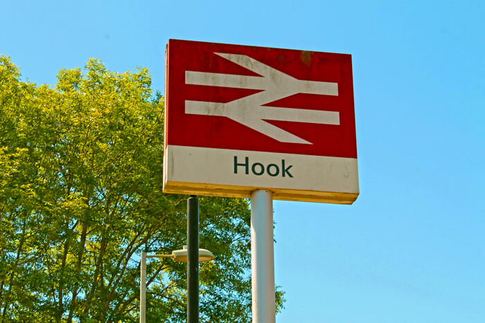 3 Bedroom Semi-Detached House To Rent In Athoke Croft, Hook, RG27