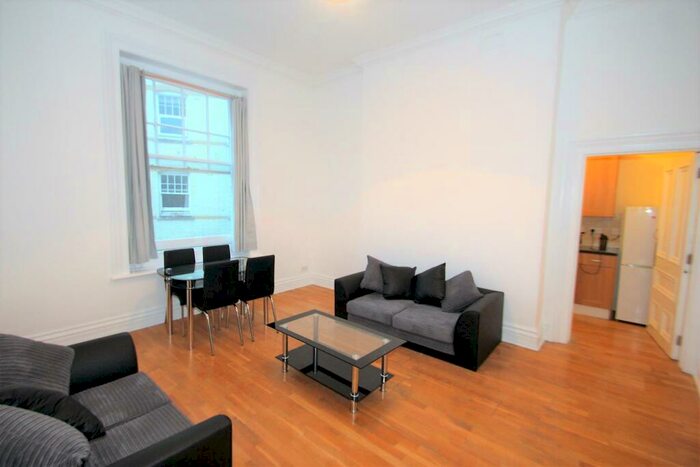 2 Bedroom Apartment To Rent In Charter House, PO1